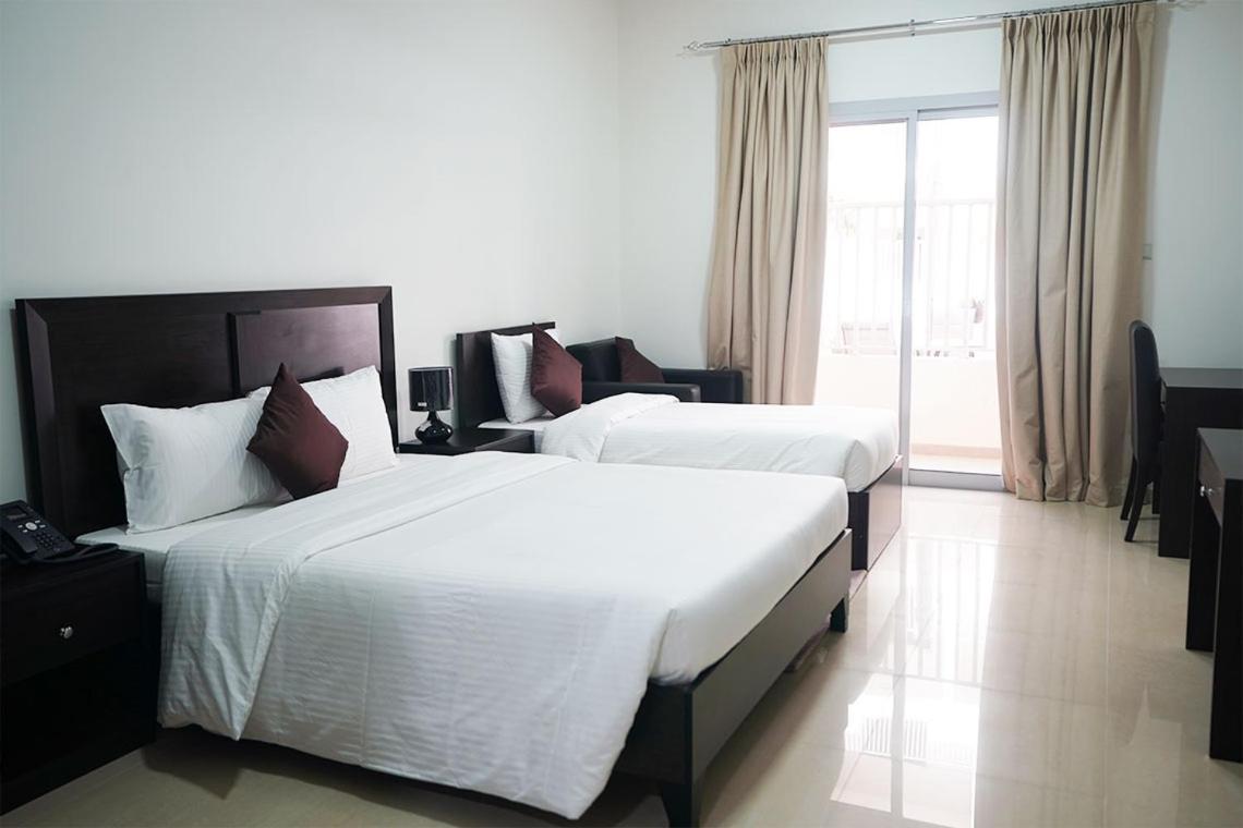 Aurak Guest House Рас-эль-Хайма Экстерьер фото